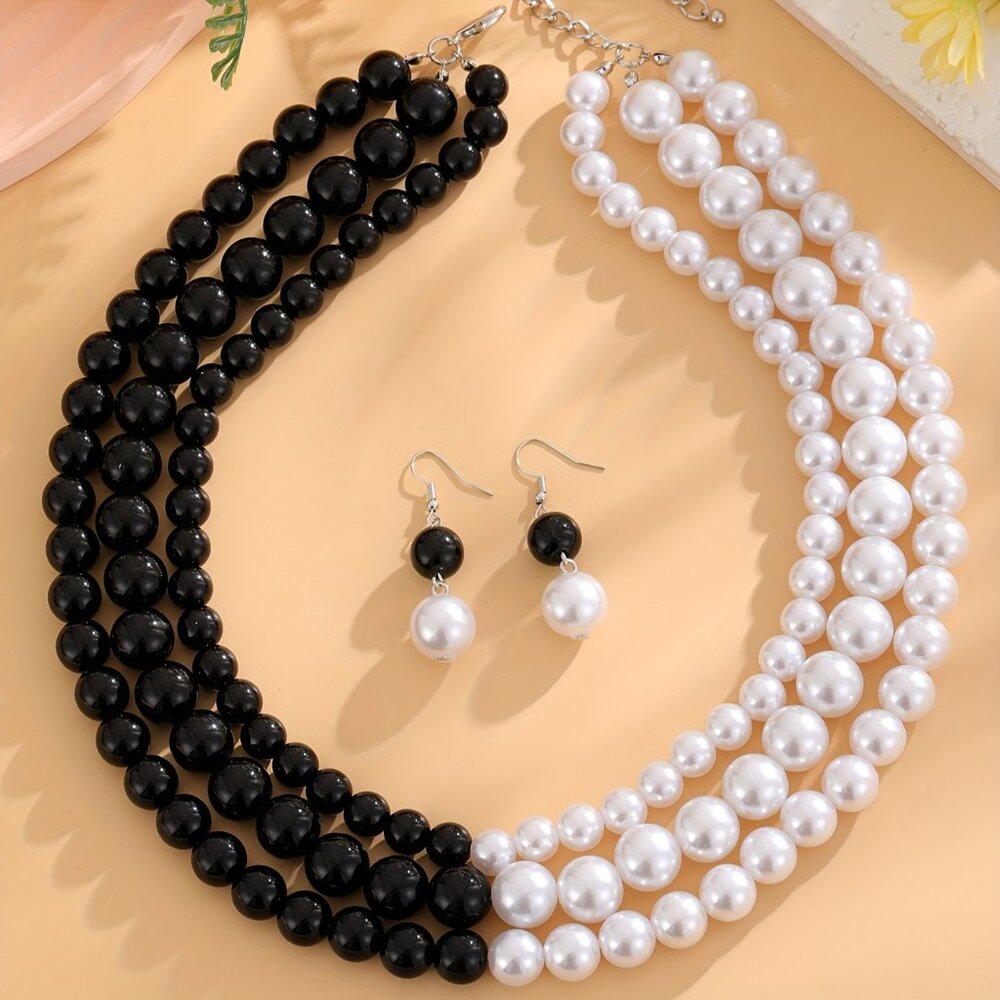 Elegant Black and White Necklace with Beaded Strands - Picture 6 of 12